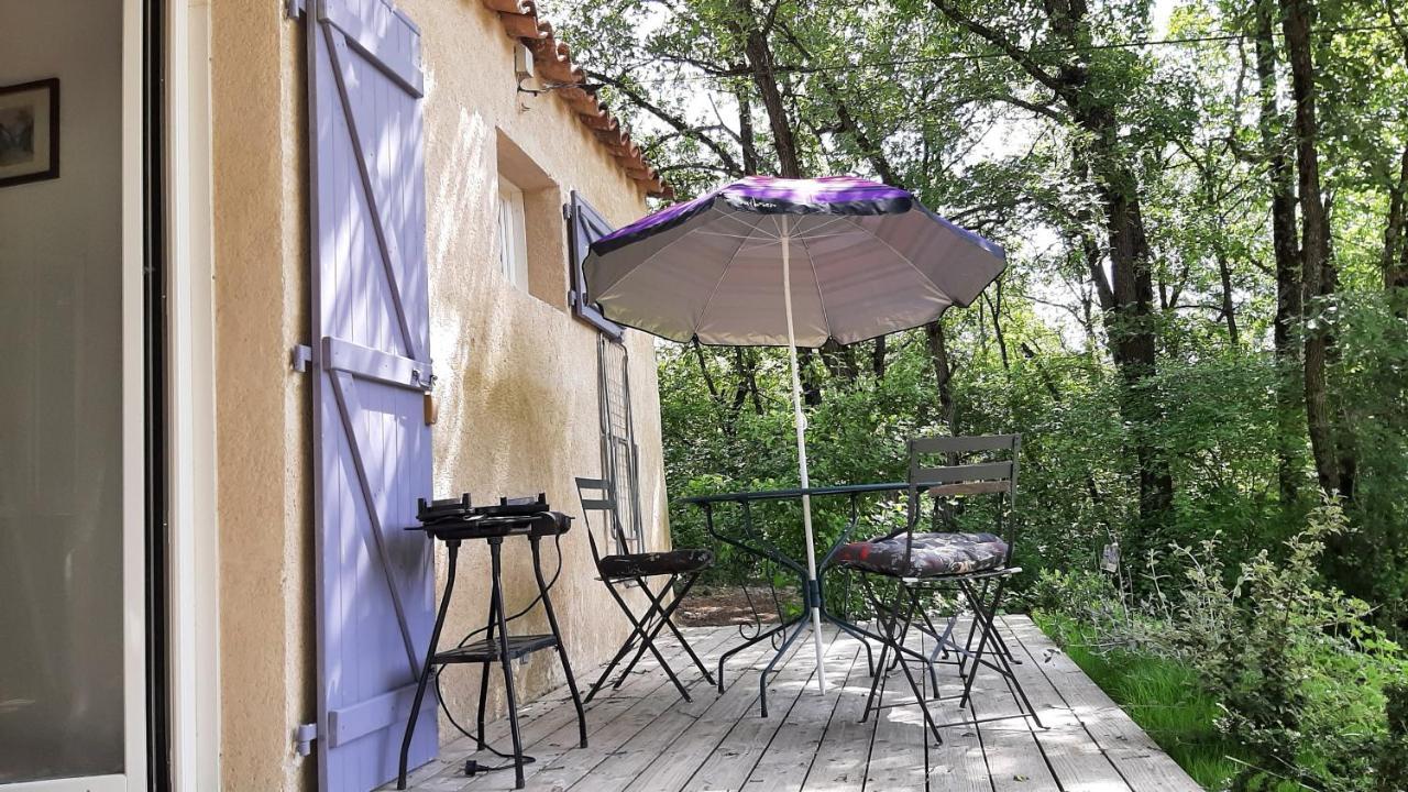 Le Cabanon * Sainte-Croix-a-Lauze